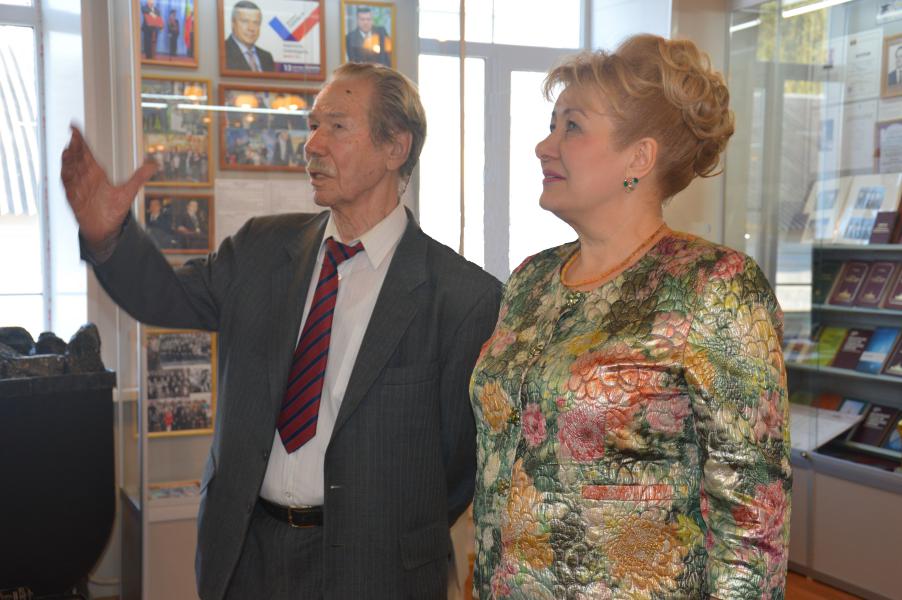 24 апреля исполняется 90 лет Почетному гражданину  Белокалитвинского района Пивоварову Николаю Дмитриевичу