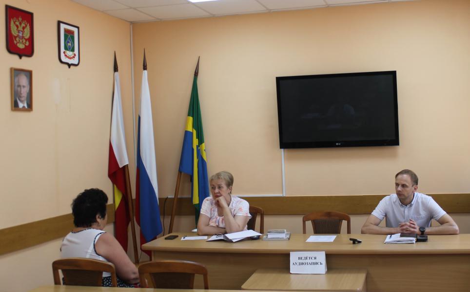 Прием граждан главой Администрации Белокалитвинского района