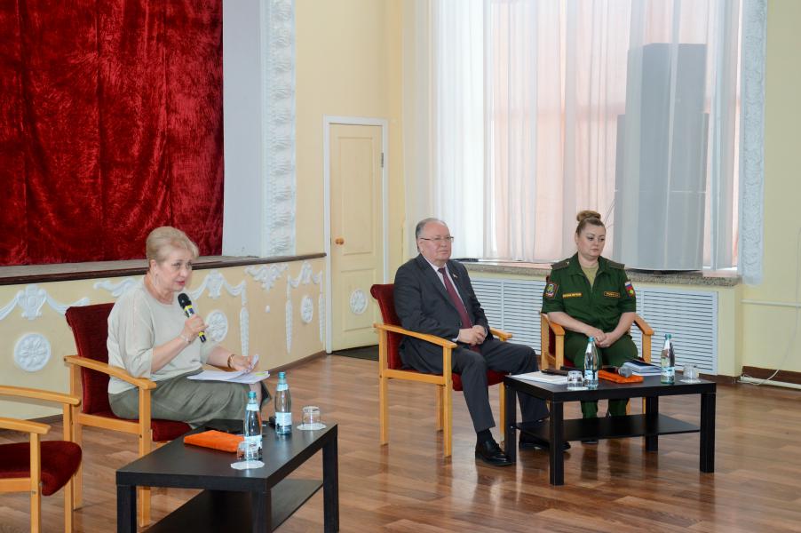 В Белокалитвинском районе прошел расширенный прием участников специальной военной операции и членов их семей
