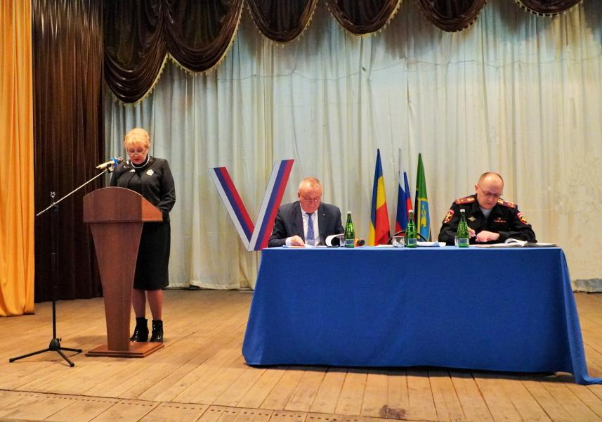 Информационная группа под руководством главы Администрации района Ольги Мельниковой провела работу на территории Краснодонецкого сельского поселения 