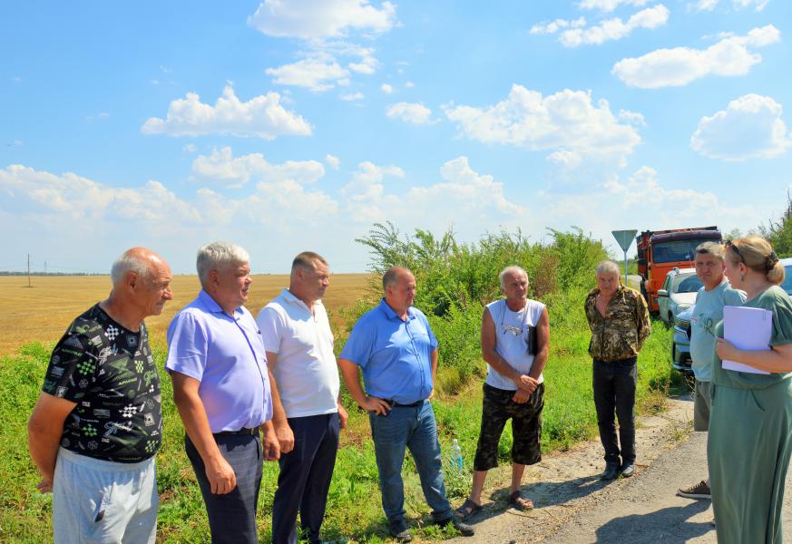 Сейчас особенно важно сохранить то, что было создано напряженным трудом: Ольга Мельникова обсудила с аграриями ход уборочной кампании