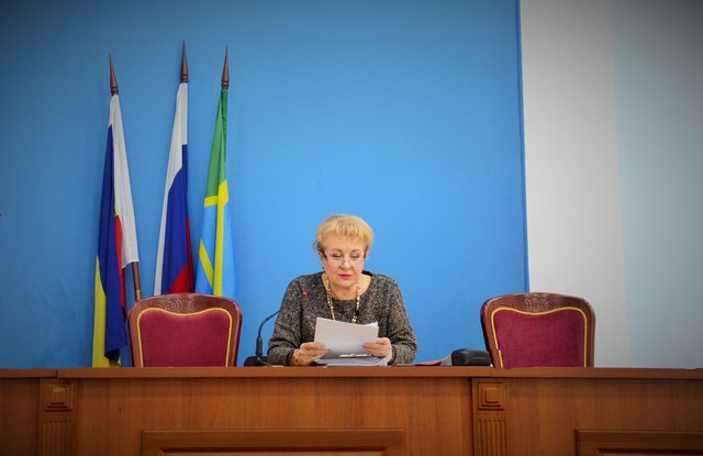 В Большом зале Администрации района под председательством Ольги Мельниковой прошло заседание комиссии по предупреждению и ликвидации чрезвычайных ситуаций
