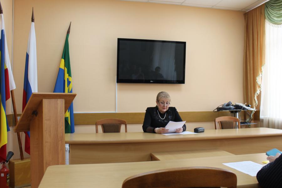 В Администрации Белокалитвинского района под председательством главы Администрации района Ольги Мельниковой состоялось очередное заседание комиссии по координации работы по противодействию коррупции