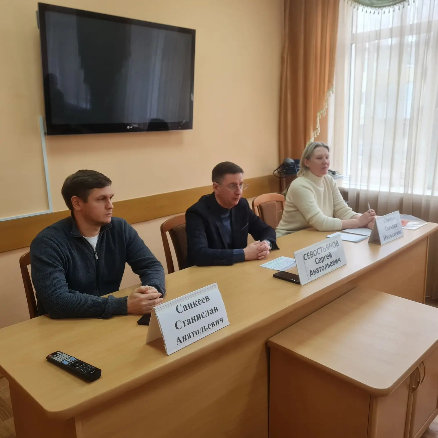 01 марта 2026 года в Администрации Белокалитвинского района состоялось рабочее кустовое совещание, посвященное актуальным вопросам развития агропромышленного комплекса