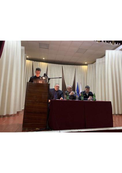 В хуторе Ленина прошла встреча жителей с информационной группой Администрации района