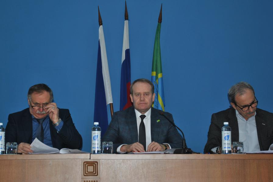 28 февраля состоялось очередное заседание Собрания депутатов Белокалитвинского района