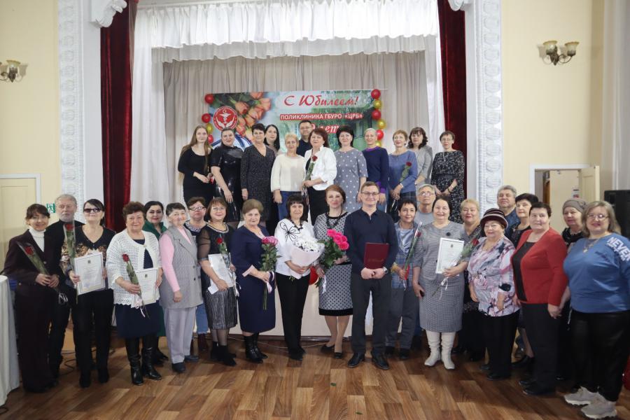 В декабре 2024 года во дворце культуры им. Чкалова состоялось торжественное мероприятие, посвященное 70-летию со дня образования поликлинического отделения