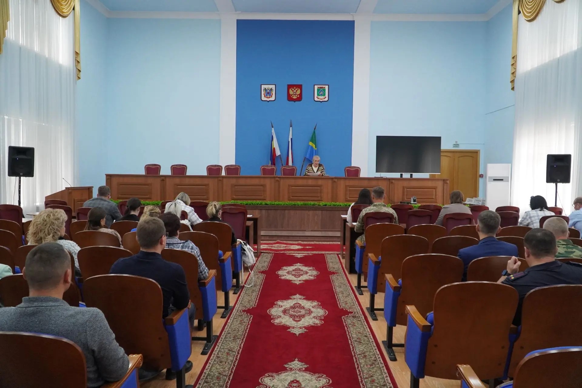 В Администрации района состоялось совещание по вопросам проведения праздничных мероприятий, посвященных 323-й годовщине города Белая Калитва