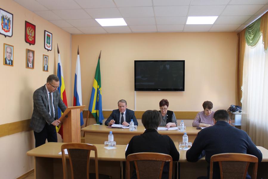 Работа постоянных комиссий Собрания депутатов