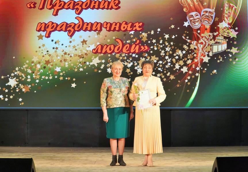 Работники культуры Белокалитвинского района принимают поздравления  с профессиональным праздником