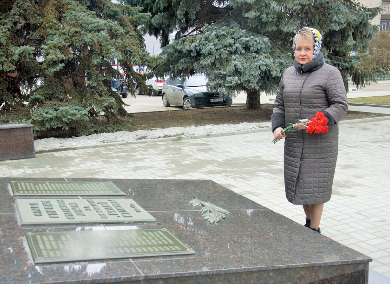 Уважаемые белокалитвинцы, ветераны Великой Отечественной войны и труженики тыла!  Поздравляю Вас с 79-ой годовщиной освобождения города Белая Калитва от немецко-фашистских захватчиков!