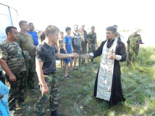 С 26 по 28  июня 2015 года в окрестностях х. Поцелуев Белокалитвинского района проводились I Военно-полевые сборы казаков ЮКО «Усть-Белокалитвинский казачий юрт»