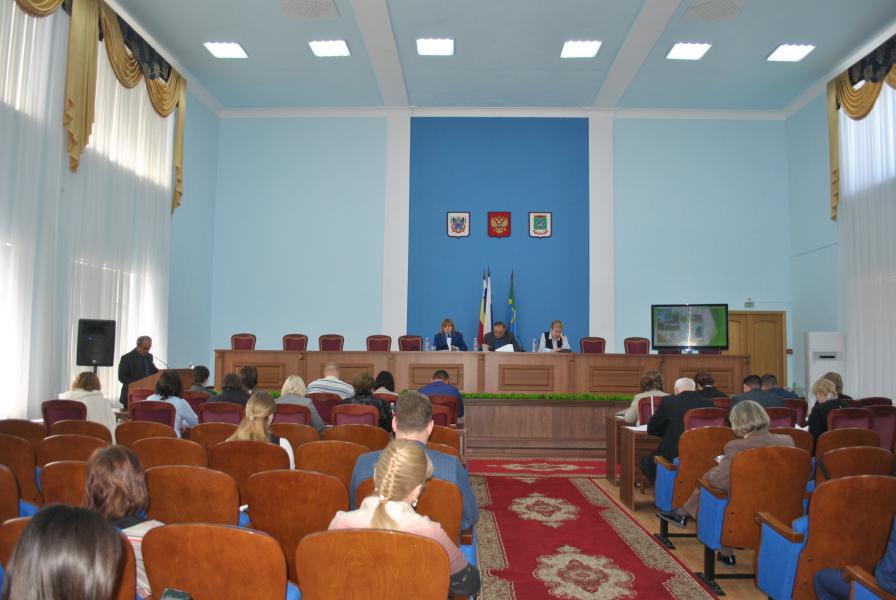 27 апреля состоялось очередное заседание Собрания депутатов Белокалитвинского района