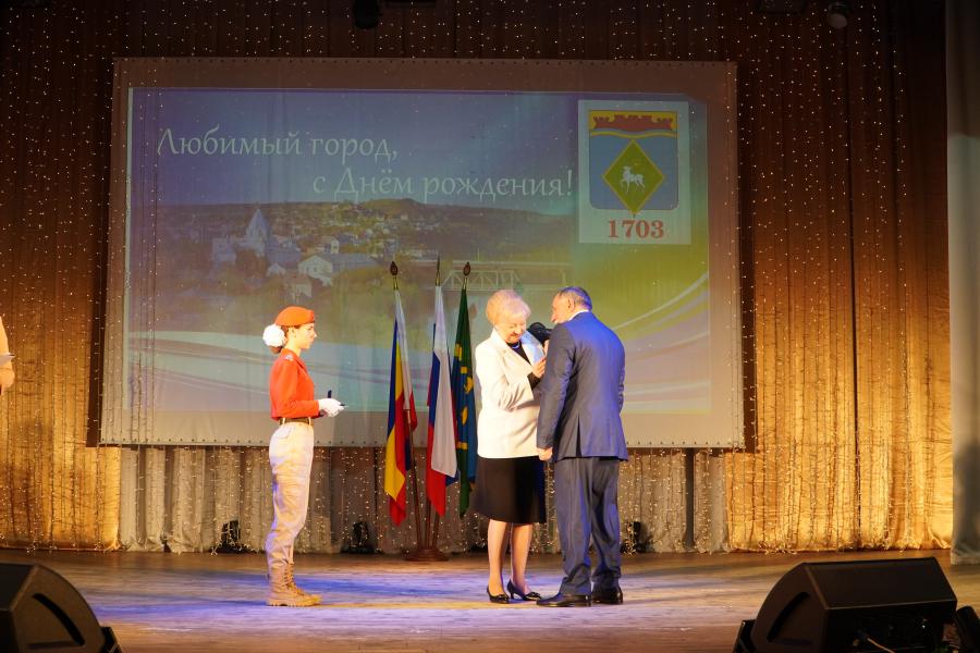 Белокалитвинцы отмечены Знаками отличия «За заслуги перед Белокалитвинским районом»