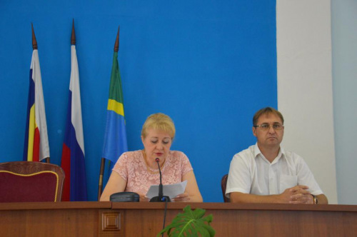 В Белокалитвинском районе прошла встреча с представителями общественных и религиозных организаций, политических партий и профсоюзов