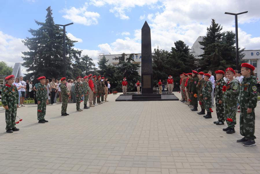 22 июня – одна из самых скорбных и трагических дат нашей истории. Никогда не забудет наш народ страшные дни июня 1941 года, когда началась Великая Отечественная война